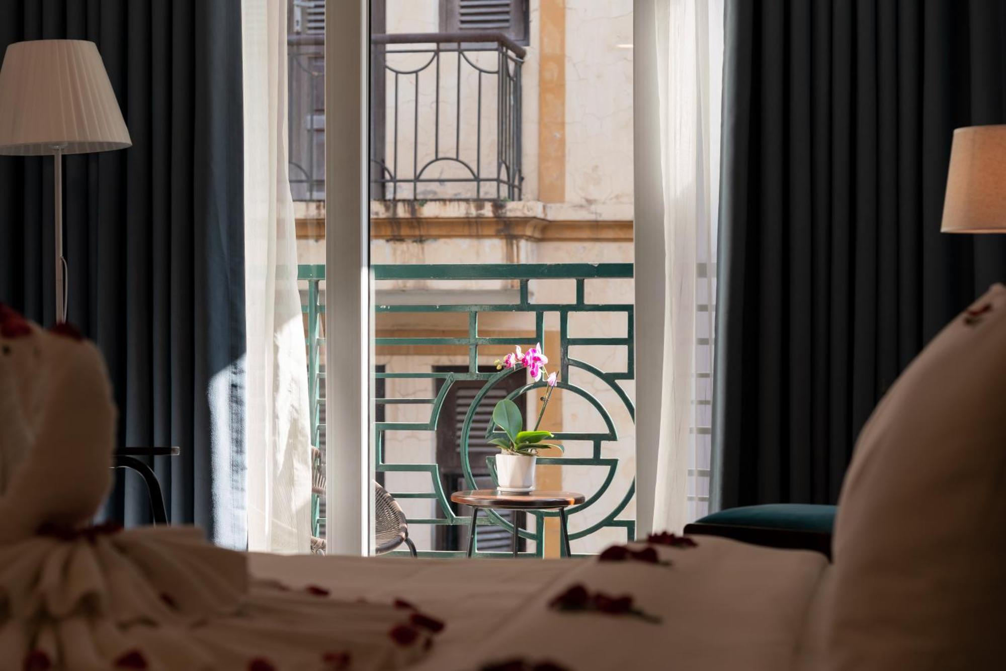 Astoria & Travel 3* Hanoi