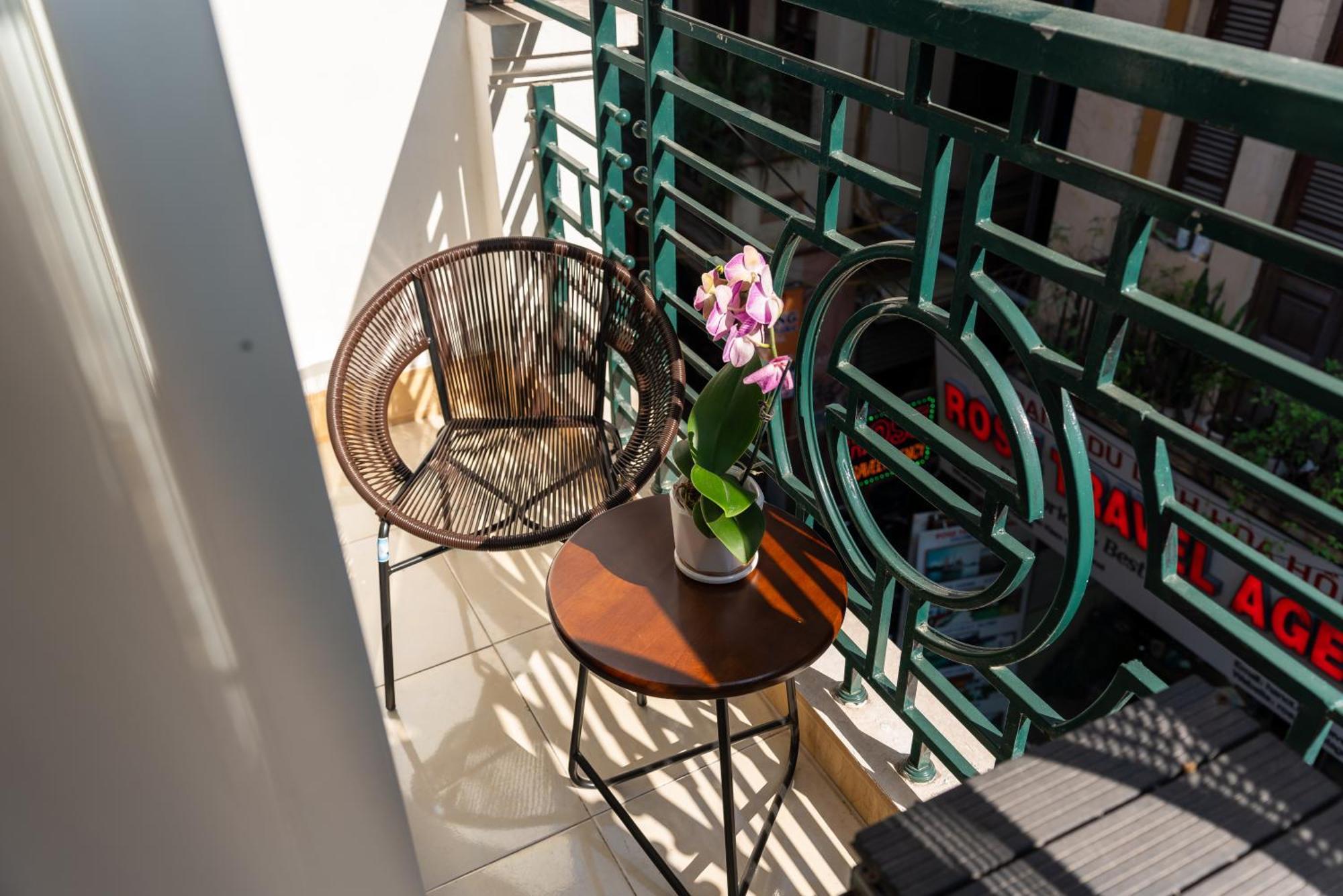 Hotel Astoria & Travel Hanoi