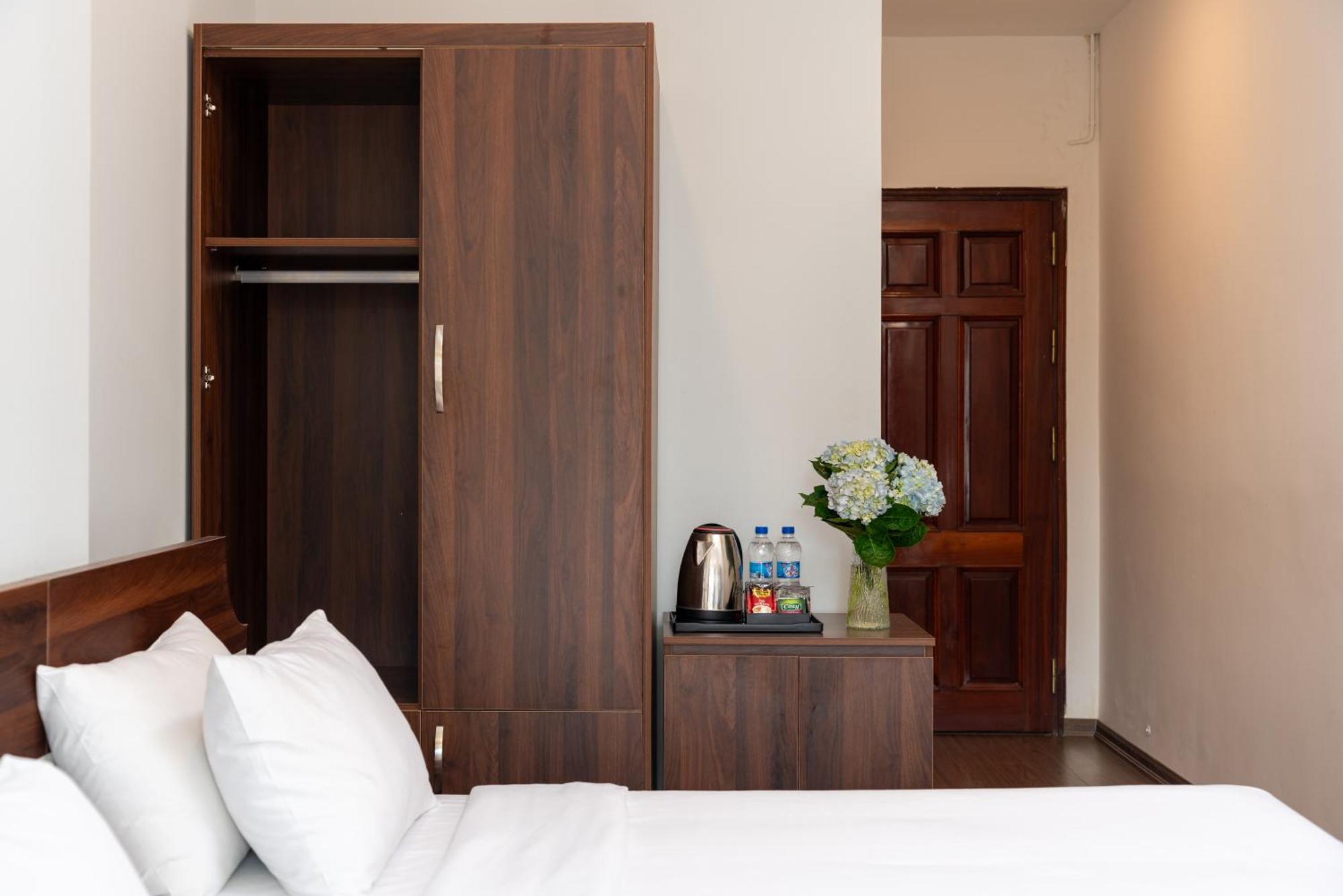 Astoria & Travel 3* Hanoi